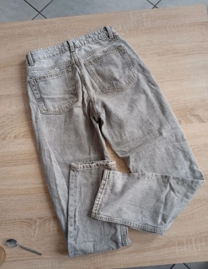 Jean taille 32 - photo numéro 4