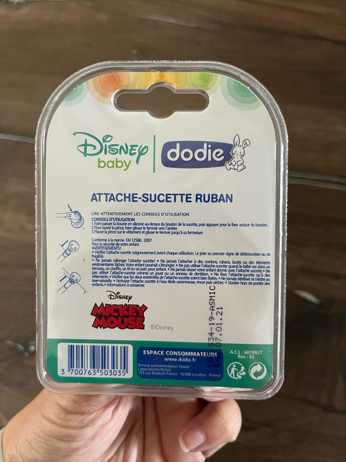 Attache tétine Mickey - photo numéro 2