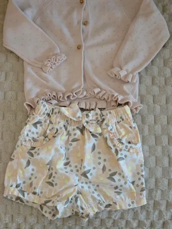 Ensemble rose pareil au même