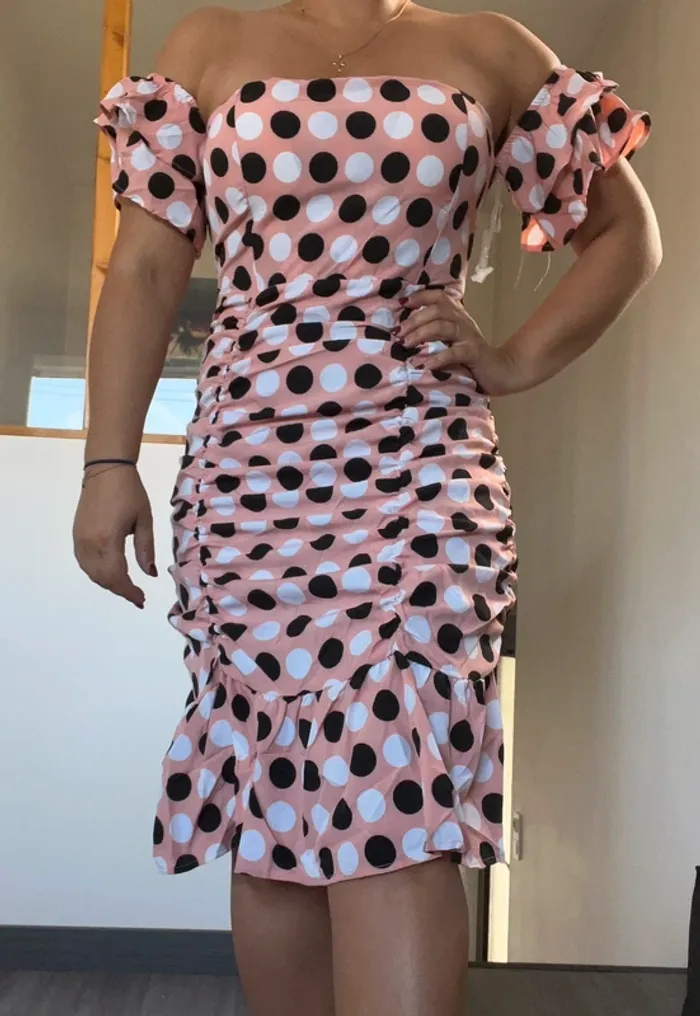 Robe bustier à pois pin-up sexy