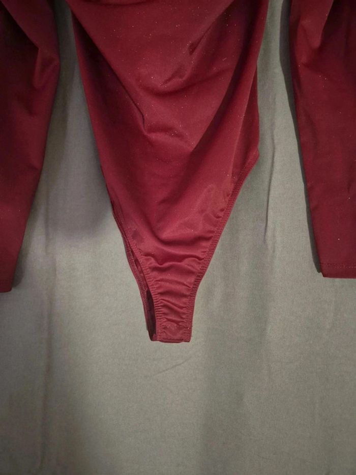 Bodies - photo numéro 3