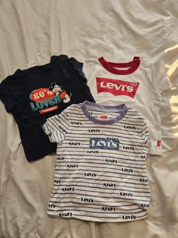 Lot 3 t shirt