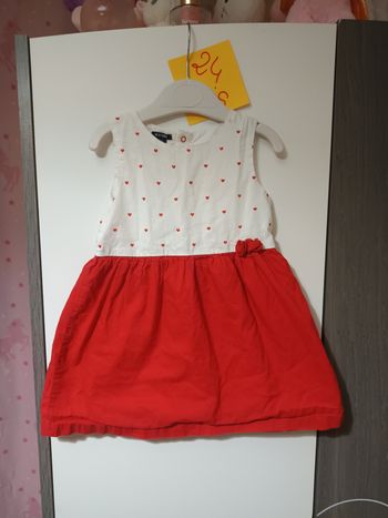 Robe rouge et blanche coeurs 24 mois