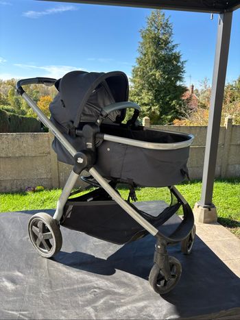 Poussette bébé confort
