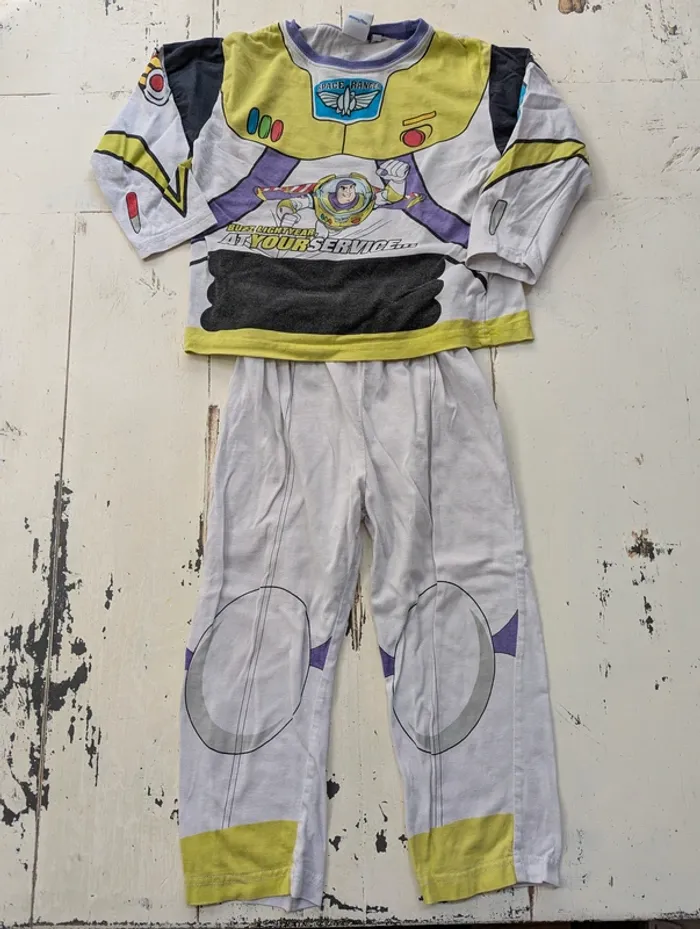 Lot de 3 pyjamas à manches longues Disney Pixar garçon – Buzz l’Éclair & Cars – Taille 4/5 ans - photo numéro 2