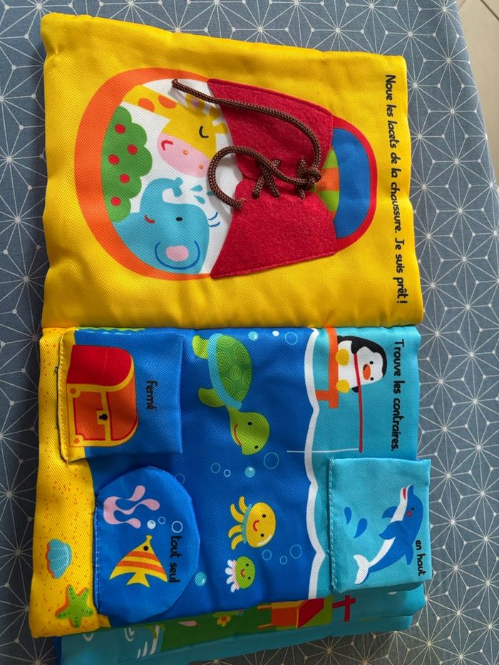 Livre souple mes premières activités