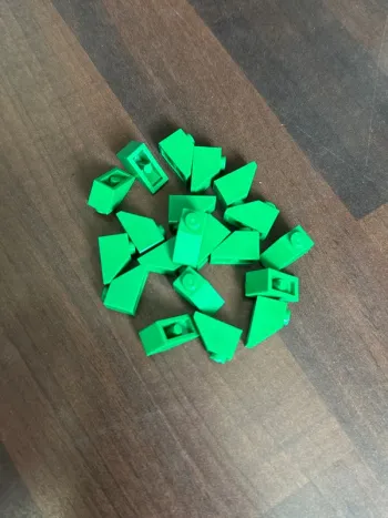 20 Lego Slope 45 2 x 1 ref 3040 Green