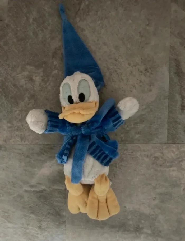 Peluche Donald en très bon état