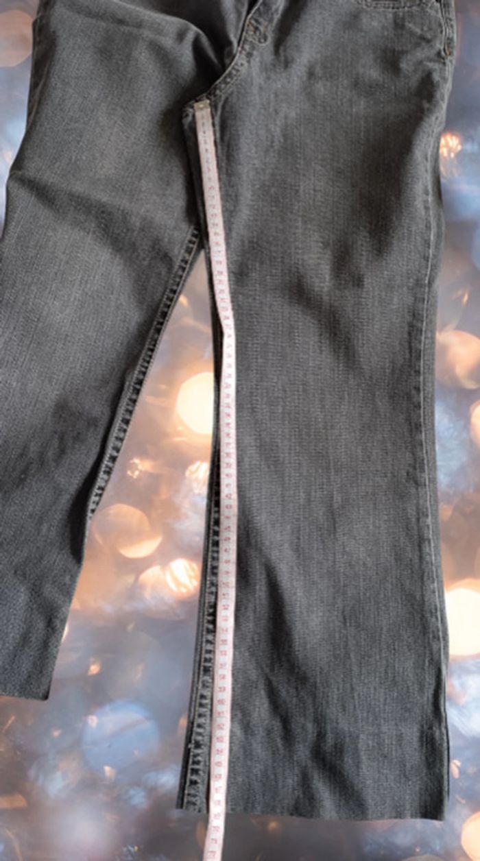 Jeans gris clair. Petit 44. Active Wear. - photo numéro 5