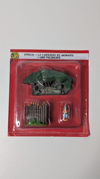 [Hachette] Village d'Astérix collection Obélix + la carrière de menhirs+une palissade