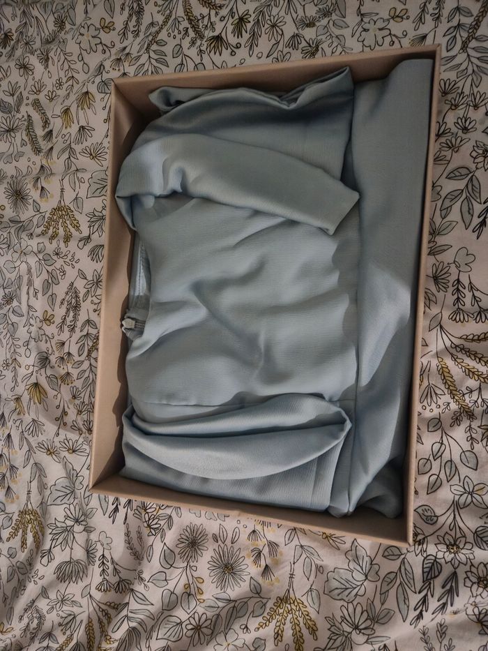 Robe de cérémonie - photo numéro 2