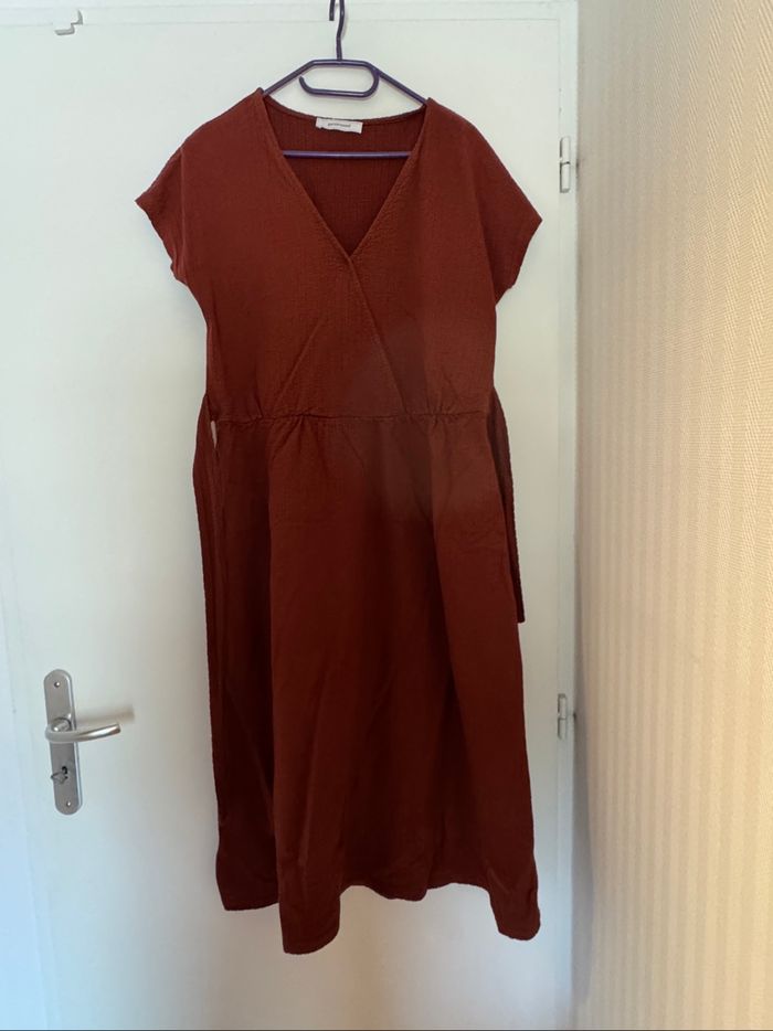 Robe crêpe couleur rouille / marron