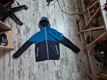 Veste de pluie/coupe vent Taille 12/13 ans
