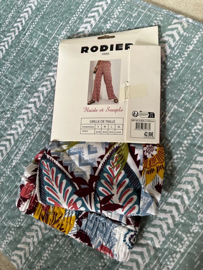Pantalon fluide et souple taille s/m neuf avec étiquette - photo numéro 5