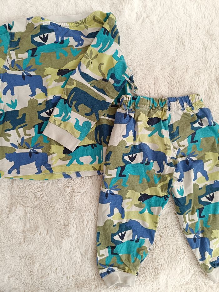 Pyjama du pareil au même 2 ans - photo numéro 3