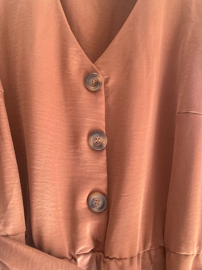 Robe satinée marron caramel mi-longue, T40, Grain de Malice - photo numéro 4