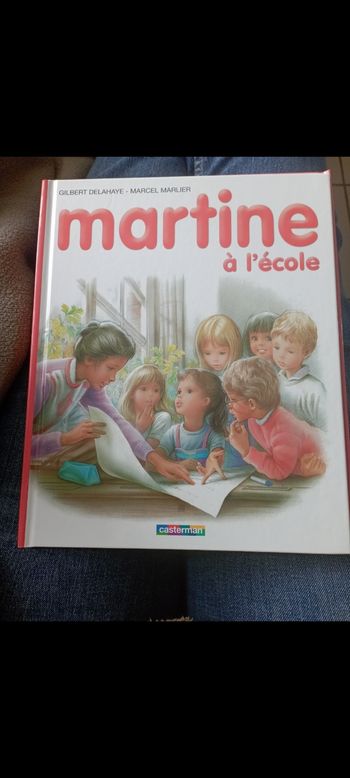 Livre Martine à l' école neuf 2€5