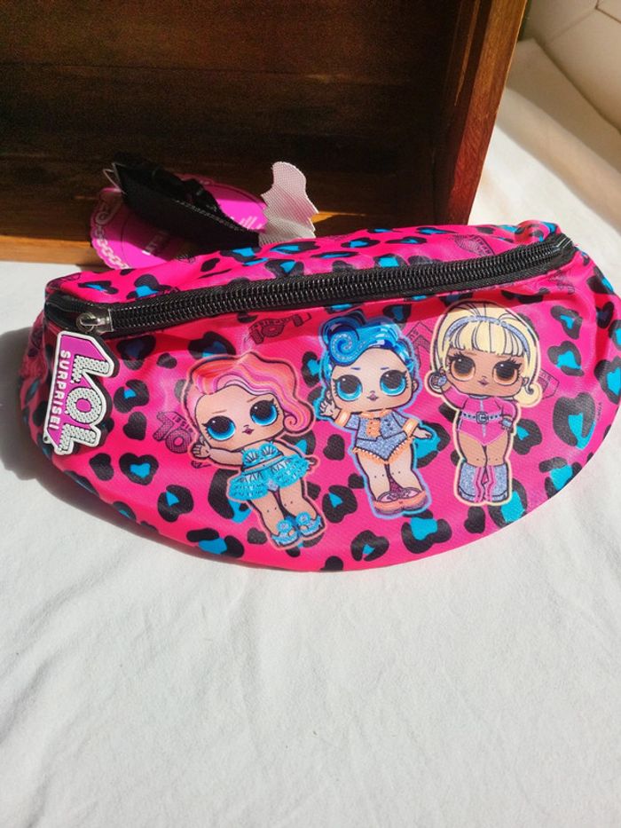 Sac banane poupée LOL