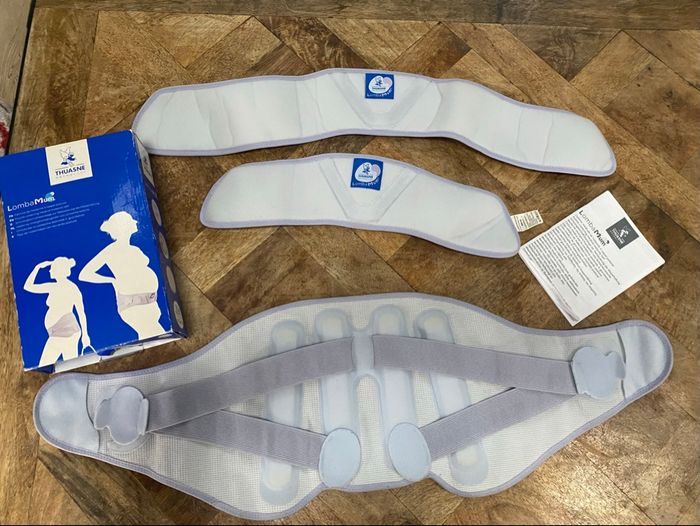 Ceinture lombaire de maternité / grossesse de la marque LombaMum