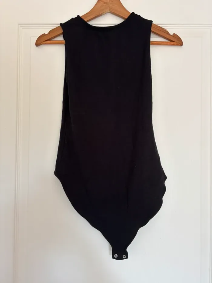 Body noir dentelle Mango taille S - photo numéro 4