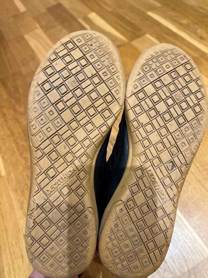 Chaussures sport en salle taille 38 - photo numéro 6