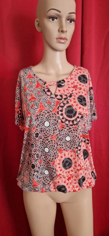 T-shirt femme taille 2 coloré