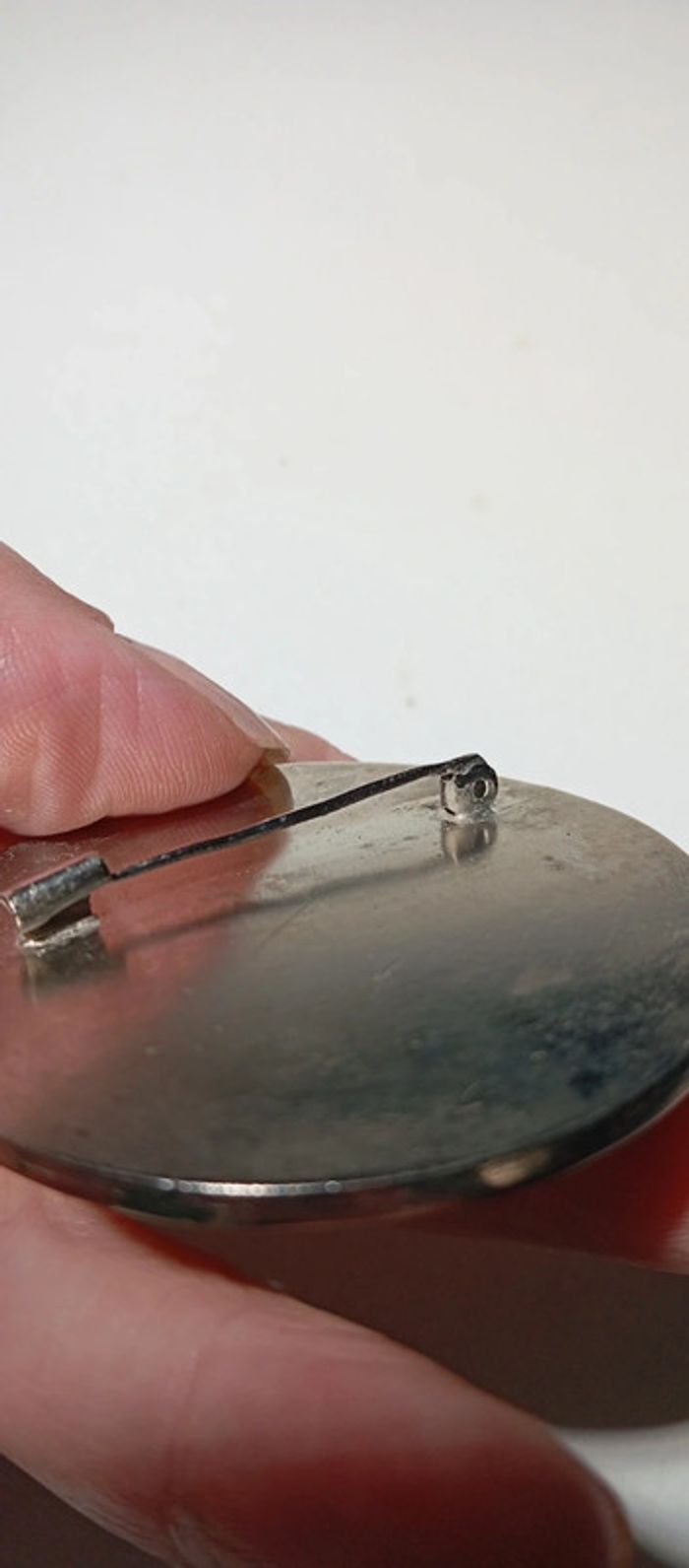 Broche ancienne ronde - photo numéro 6