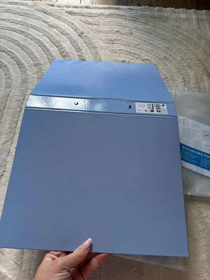Lot Classeur avec pochette plastifié - photo numéro 4