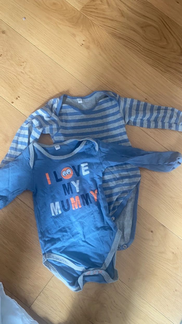 3 bodys manches longues 86/92 - photo numéro 3