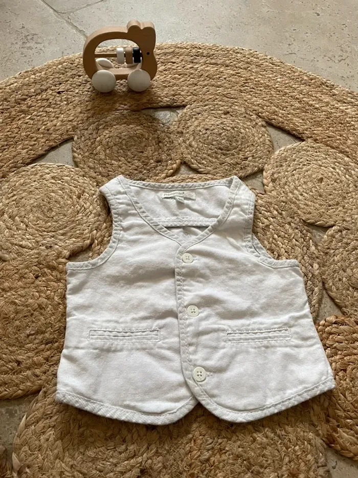 Gilet sans manches / boléro 6 mois