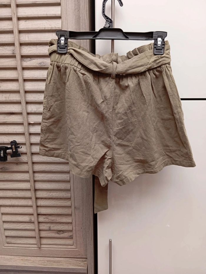 Short vourt Dhein avec ceinture décorative taille M - photo numéro 7