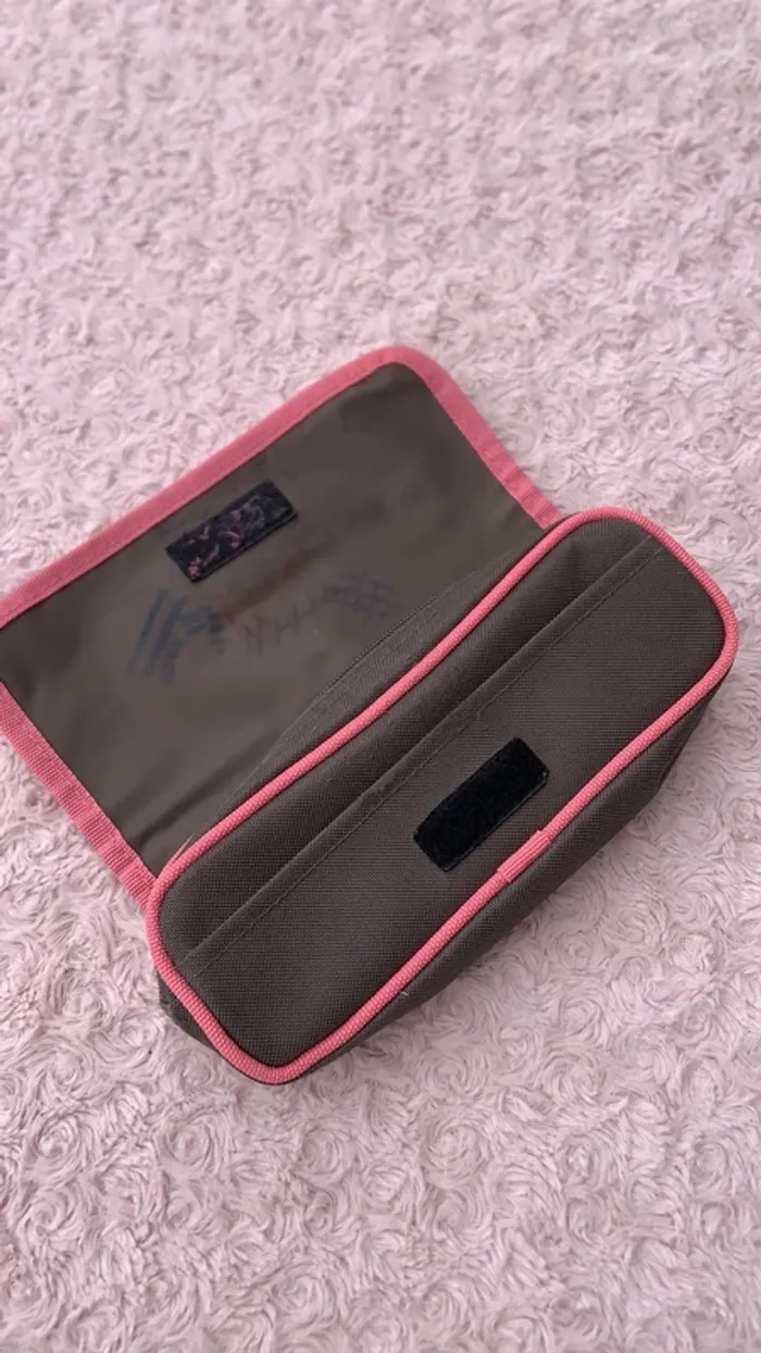trousse - photo numéro 3