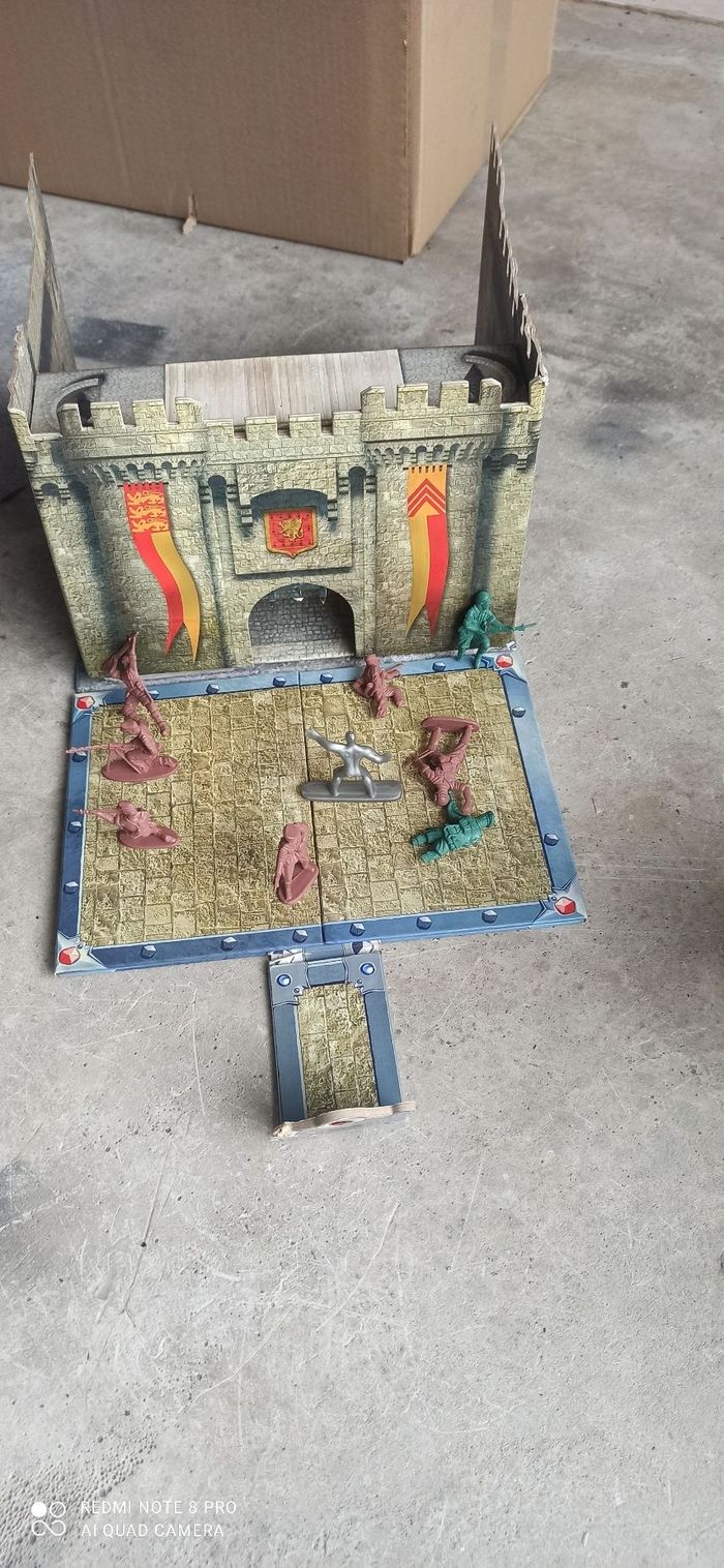 Château en carton - photo numéro 2