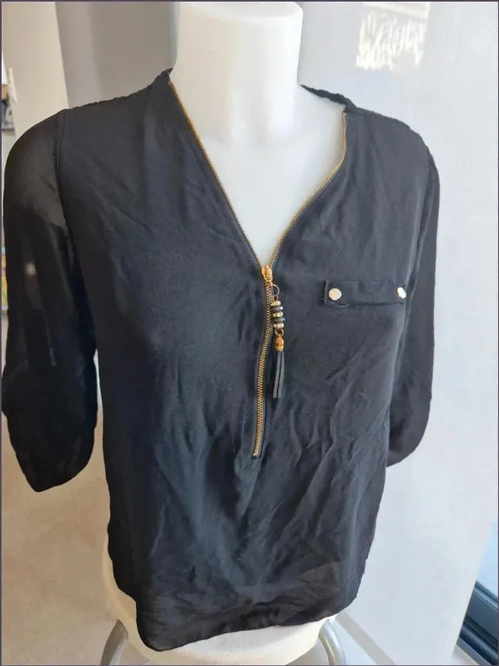 Blouse noire - Taille 36-38 - New Collection