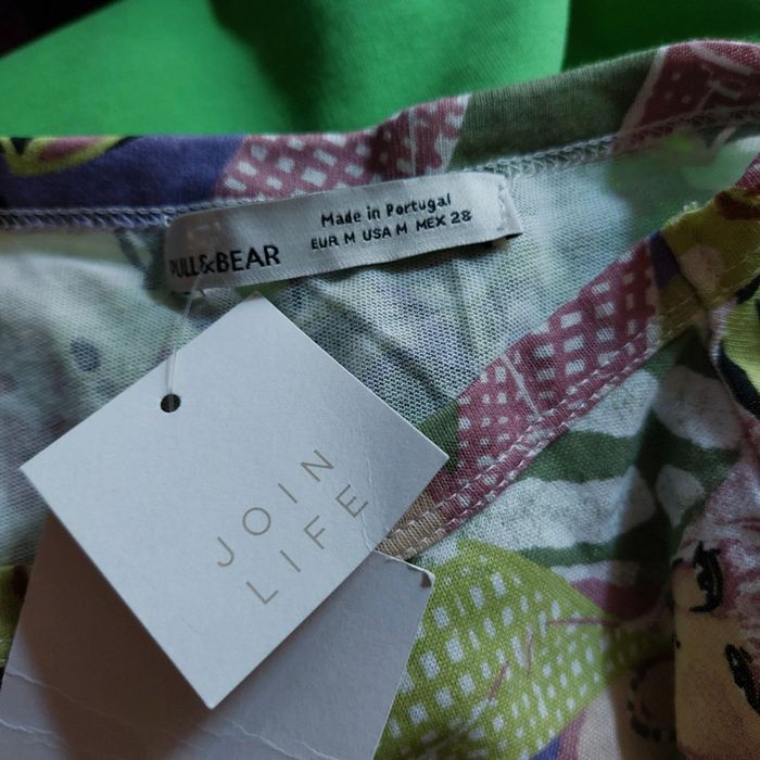 Magnifique t-shirt Pull&bear taille M - photo numéro 5