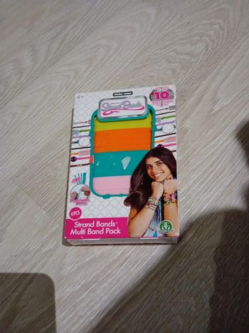 Recharge strand bands bracelets