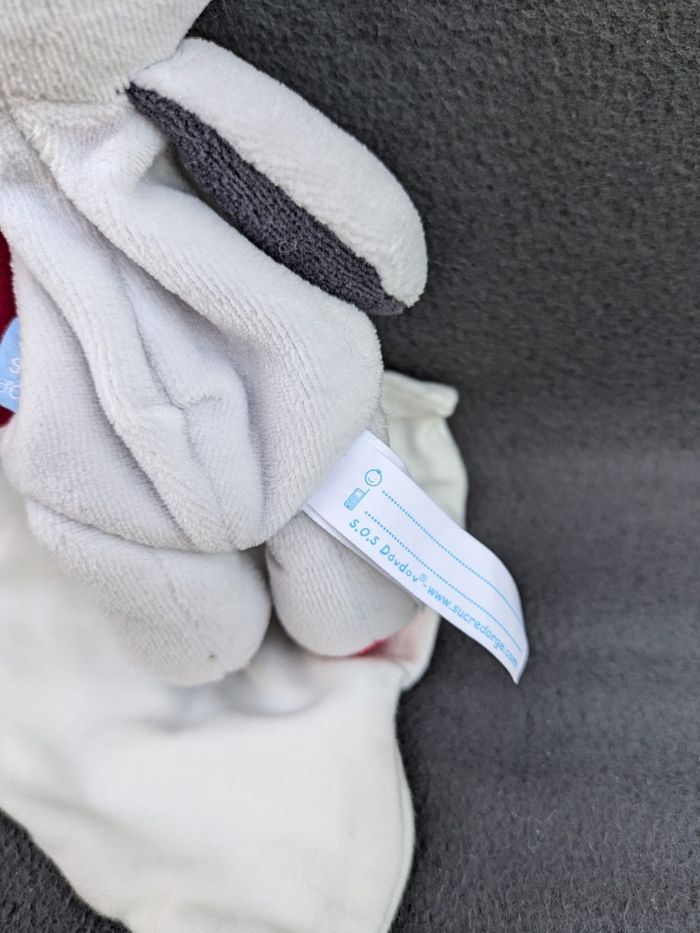 Doudou cajou ours mouchoir sucre d'orge Doudou cajou ours mouchoir
Sucre d'orge
Gris blanc et rouge - photo numéro 6