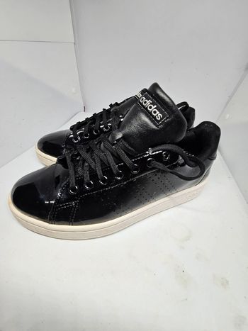 Chaussures sneakers baskets adidas