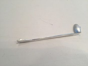 Bas de caisse gauche pièce détachée miniature Peugeot 203 1954 Solido 1/18 #A36