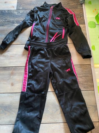 Ensemble fille Airness survêtement 6 ans noir et rose