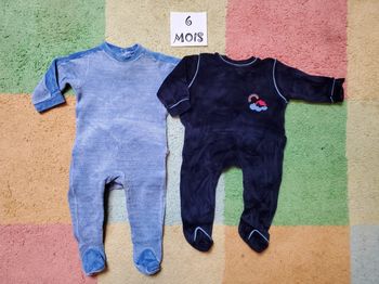 Lot 2 pyjamas épais- 6 mois - TBE
