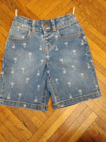 Short en jeans avec des palmiers taille 3 ans