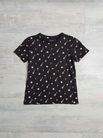 Tee-shirt manches courtes IKKS 6 ans noir avec motifs palmiers guitares disques et eclairs