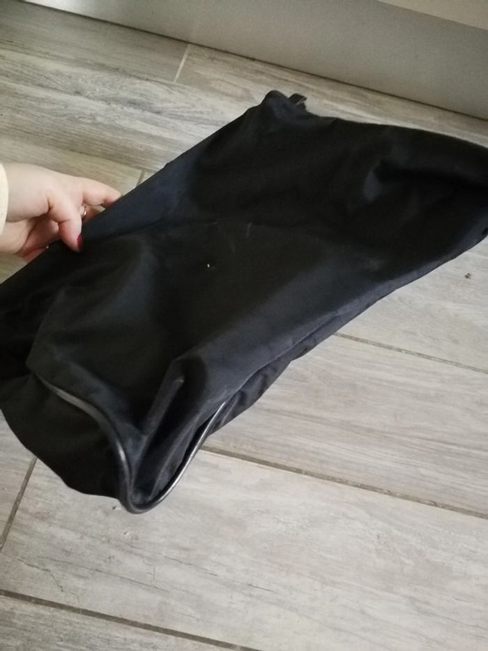 Pochette noir et rouge à zip Crédit Agricole - photo numéro 4