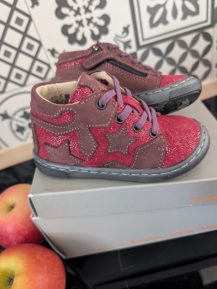 Bottines fille en cuir tout doux et souple. Taille 20. Neuf . Little Mary - photo numéro 3