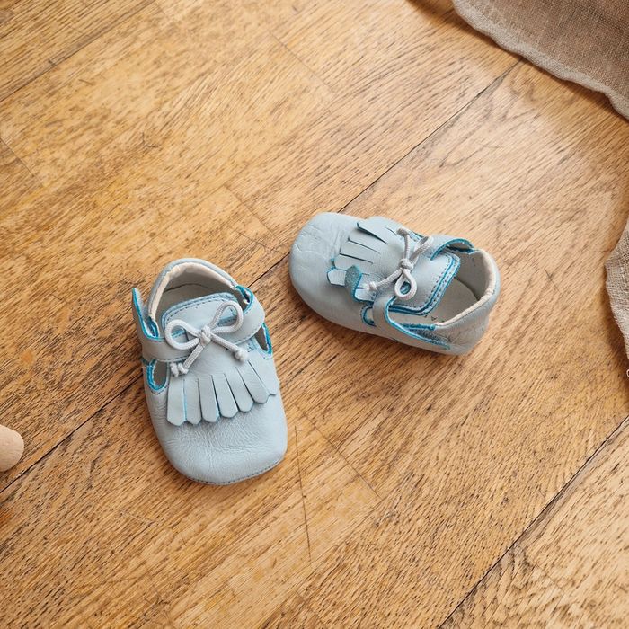 Chaussures chaussons souples en cuir zara home 16/17