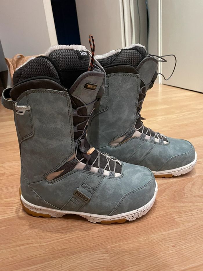 Boots snowboard femme - photo numéro 2