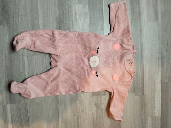 Lot pyjama 1 pièces