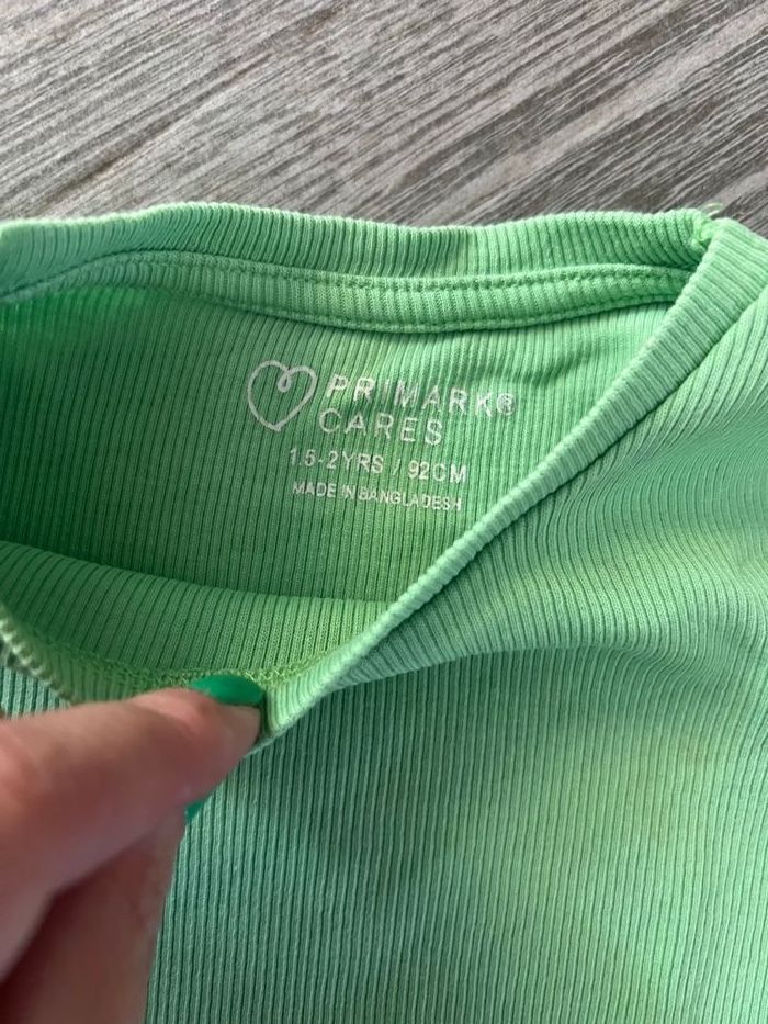 Ensemble short + tee shirt vert 24 mois - photo numéro 3