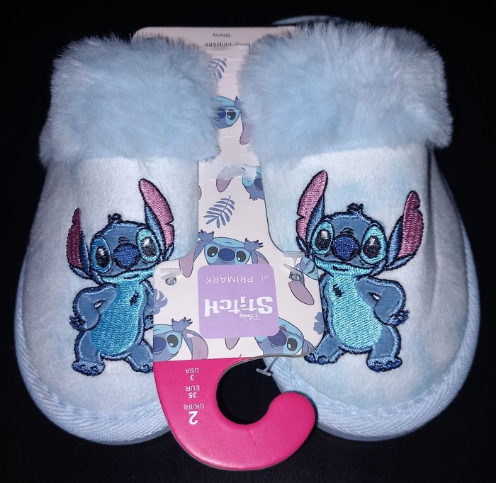 Chaussons Stitch neufs avec étiquette - photo numéro 1